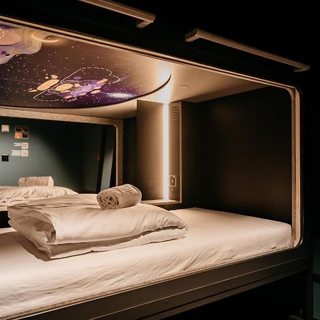 Capsule Hotel - Lucerne Old Town Dış mekan fotoğraf